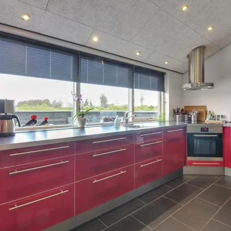 Minna - 975m From The Sea In Nw Jutland By Interhome