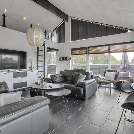 Holiday home Minna - 975m From The Sea In Nw Jutland By Interhome *