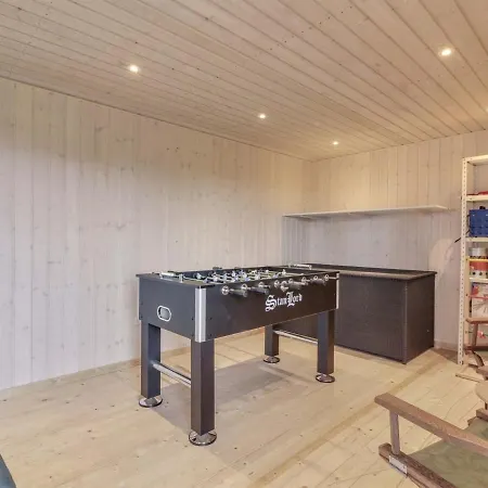 Minna - 975m From The Sea In Nw Jutland By Interhome Hjorring