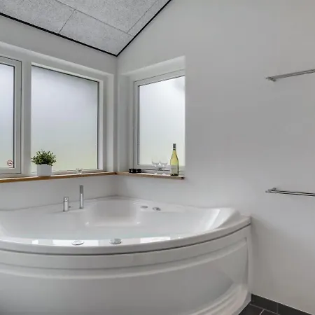 Minna - 975m From The Sea In Nw Jutland By Interhome * Hjorring