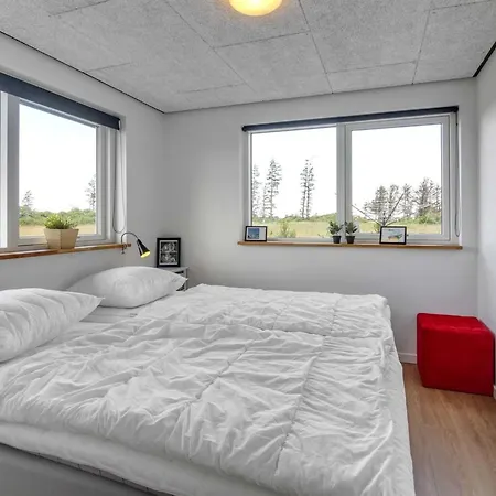 Minna - 975m From The Sea By Interhome Hjørring