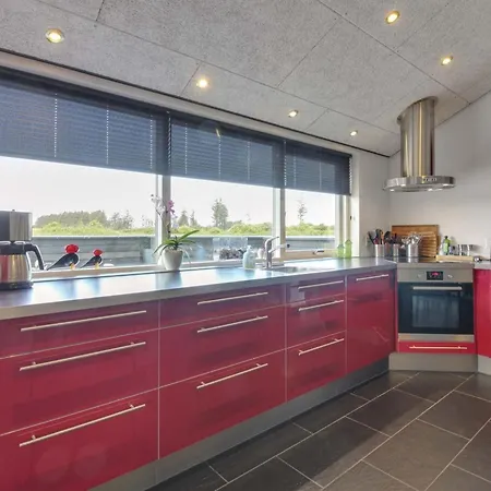 Minna - 975m From The Sea By Interhome